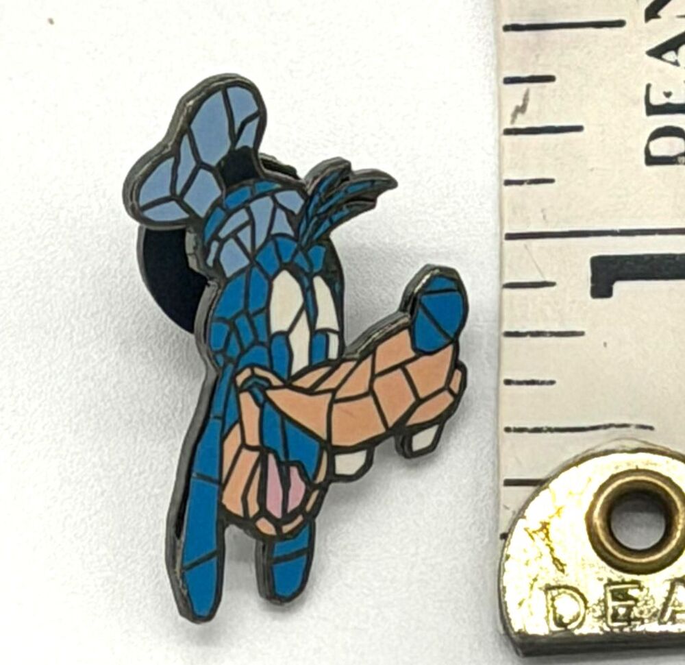 Disney Goofy Mosaic Series Pin Disneyland Resort Official Pin Trading 3/6 Rare